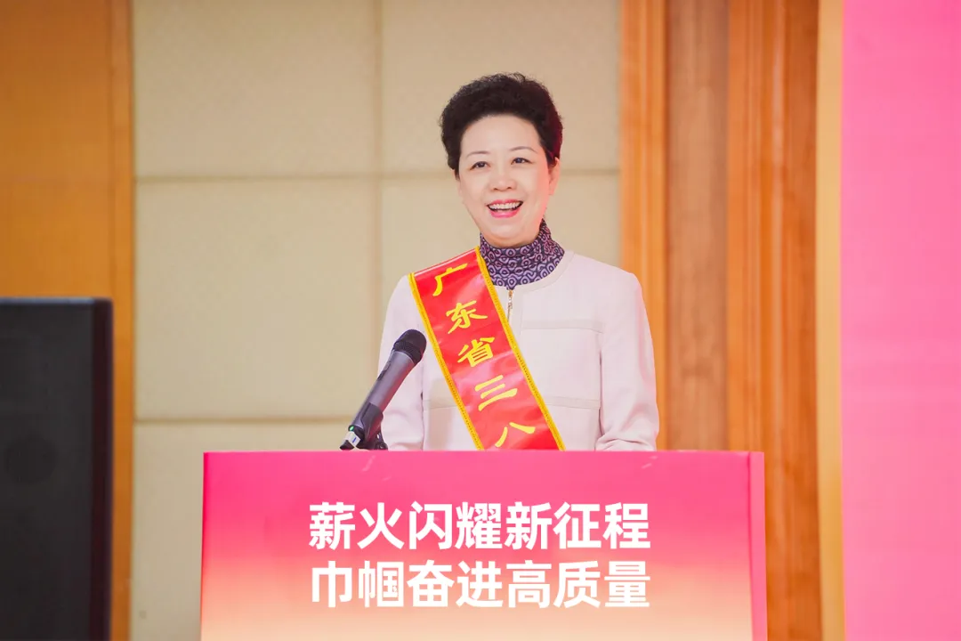 中国妇女报 | 918博天堂李倩仪专访：以供应链为笔，绘行业新篇章